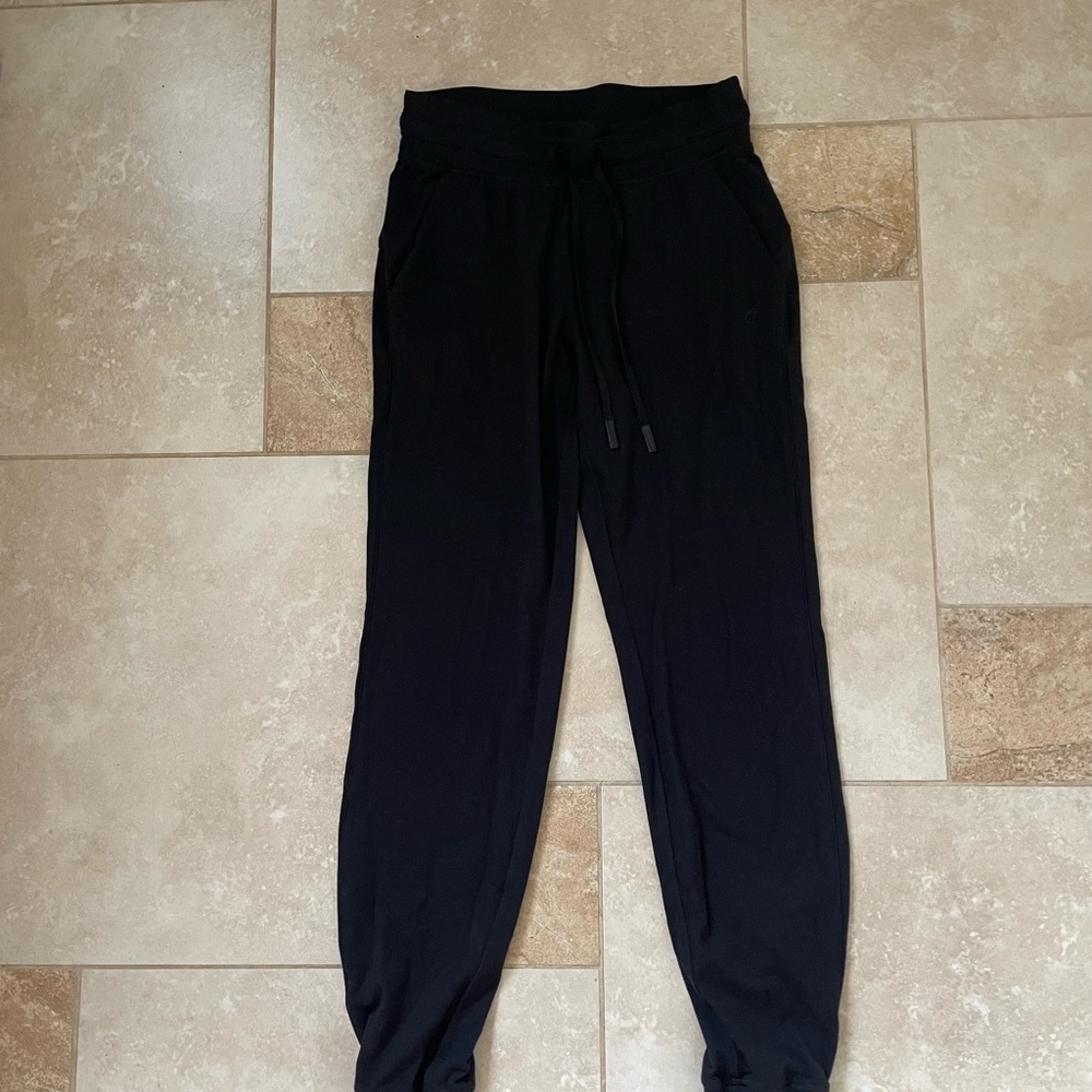 lululemon Ready to Rulu high rise jogger - full length!
